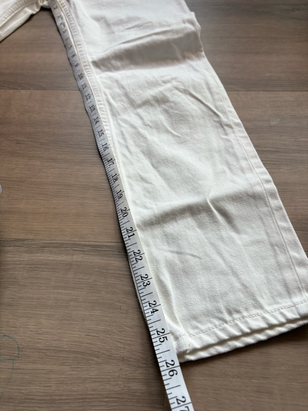 NEW Pilgrim White Rigid Denim Straight Leg Jeans- size 27 - Picture 8 of 8